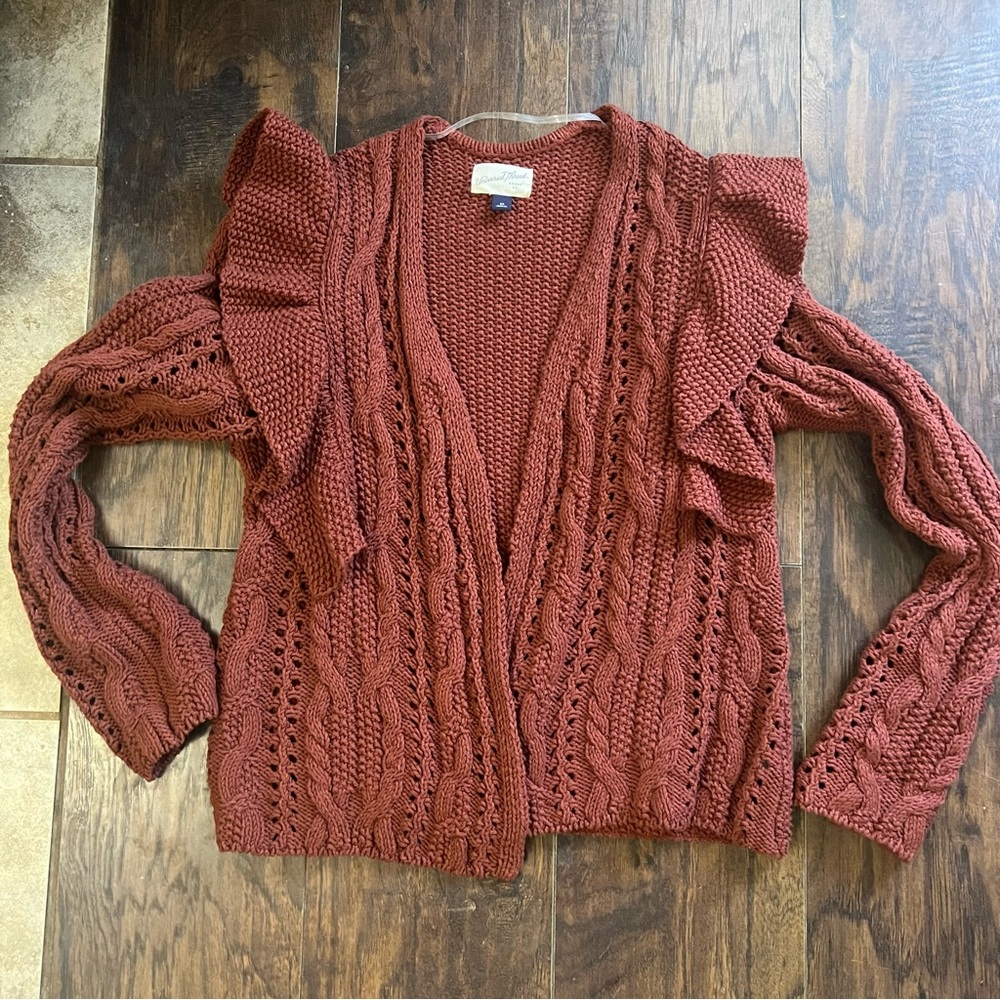 Universal Thread Rust Red Open Front Knit Ruffle Trim Cable Cardigan Size XS - Picture 4 of 9